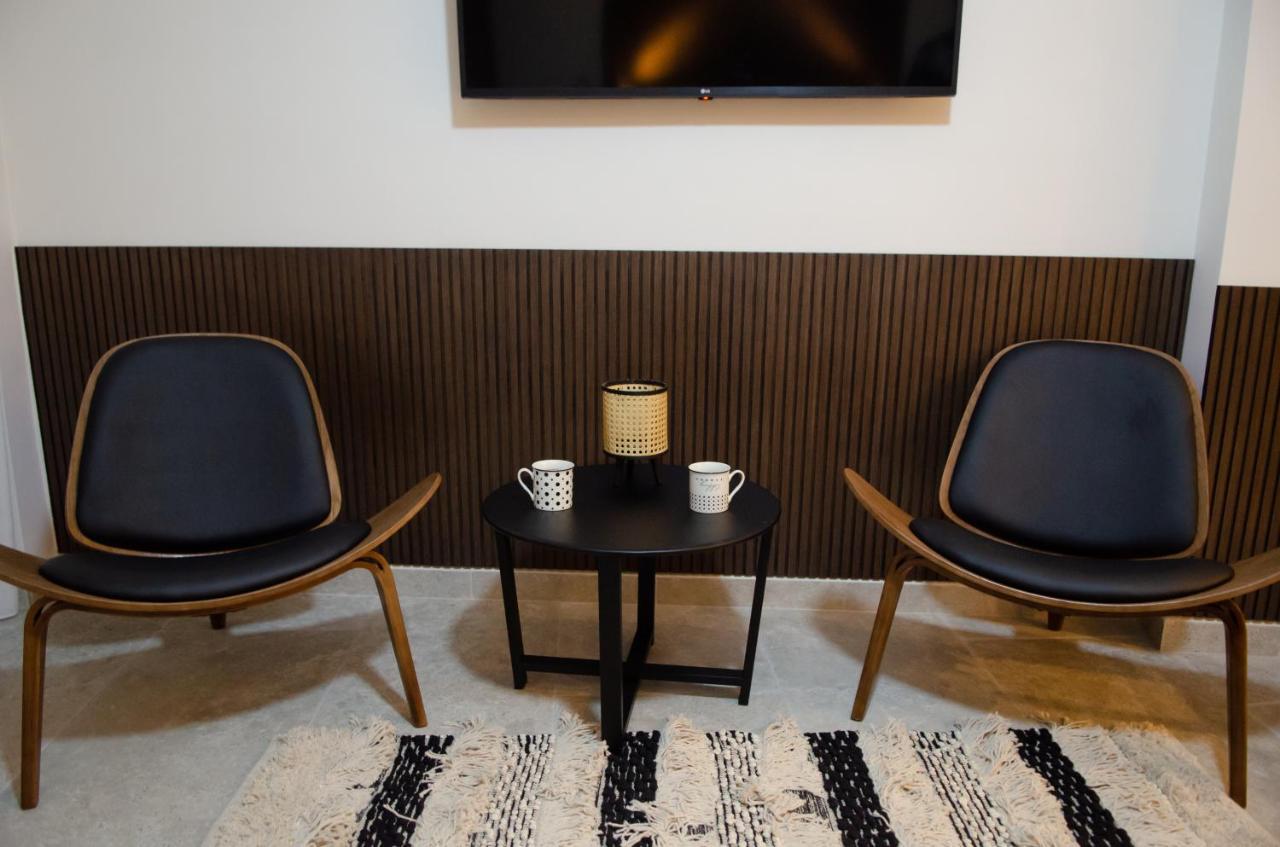 Leone Suites Nafpaktos エクステリア 写真